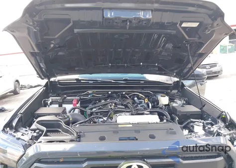 2025 Toyota Tacoma Trd Sport 2Wd from USA, damaged, VIN 3TMKB5FNXSM033896